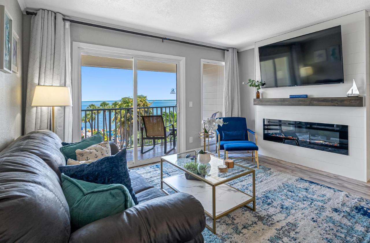 Villa Wake Up To The Ocean Breeze - Enjoy Amazing Views Tampa Esterno foto